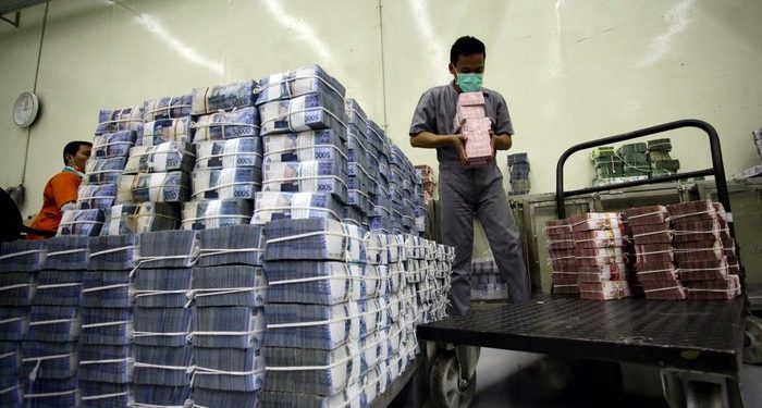 Jokowi Sentil Bank Kucurkan Kredit ke UMKM Cuma 20%, BRI Berapa?