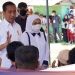 Warga Baubau Curhat ke Jokowi, Rela Jaminkan Ijazah buat Modal Usaha