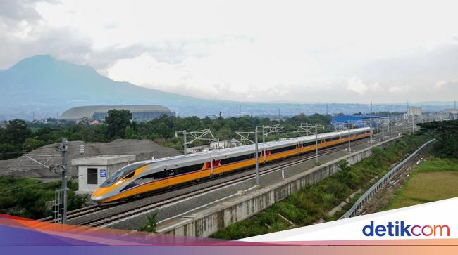 Catat! Kereta Cepat JKT-BDG & LRT Operasi Bareng Juni 2023