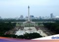 Janji Pemprov DKI Bikin Monas Menghijau Lagi