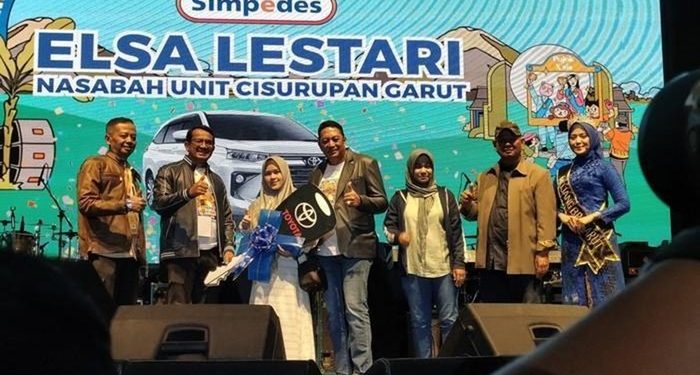 Bertabur Hadiah, Simak Lagi Keseruan Pesta Rakyat Simpedes di Garut