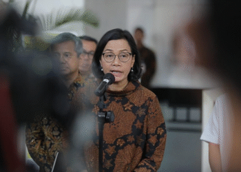 Sri Mulyani Tegaskan Komitmen Jaga Defisit RAPBN 2026 Tetap Terkendali