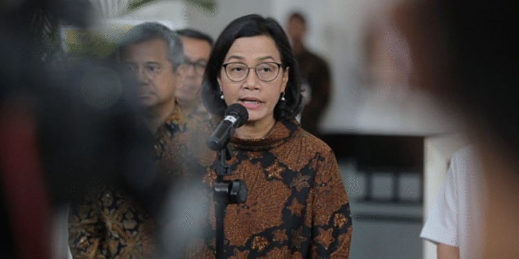 Sri Mulyani Tegaskan Komitmen Jaga Defisit RAPBN 2026 Tetap Terkendali